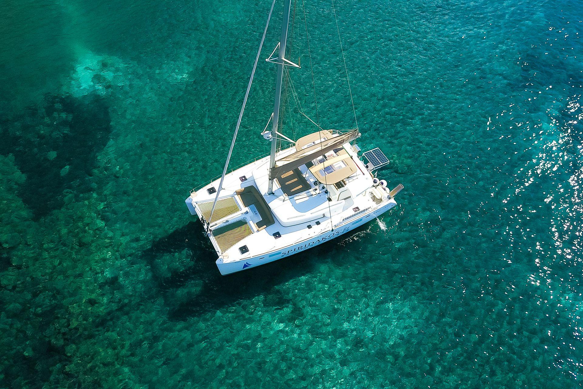 Refreshing Caldera Catamaran Cruise with Meal & Drinks Santorini