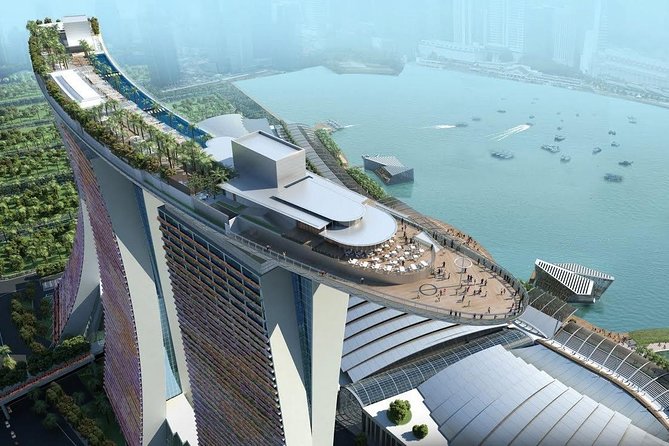 Iconic Marina Bay Sands SkyPark